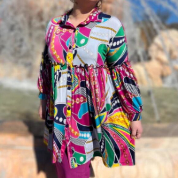 Zadie B's Tops - NWOT Zadie B's Simone Shirring Printed Top in Fuchsia Chain